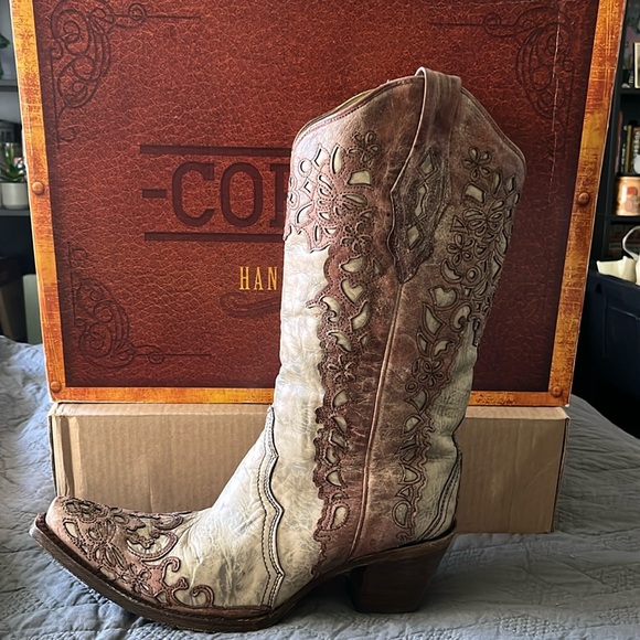 Women’s Corral Boot A2665 - Picture 1 of 5